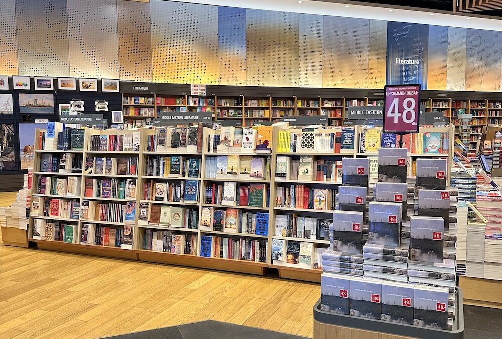 جولة في مكتبة كينوكونيا Kinokuniya – دبي مول